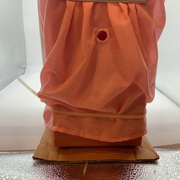 VTG Gemmy I Love Lucy Vitameatavegamin Pop Culture Series Animated Figure NEW! - Picture 7 of 16